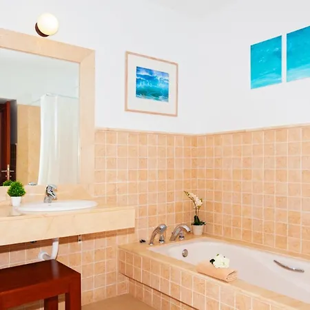 Sleeps 6 With Pool Air Con And Wifi * Puerto Calero